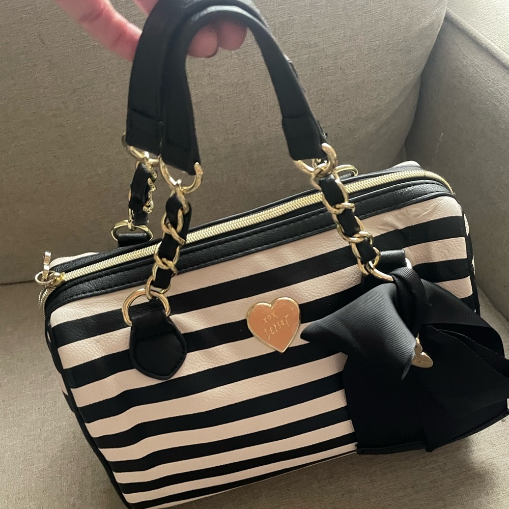 Betsy Johnson striped bow handbag